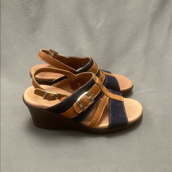 SAS Shoes Sas Layla Tstrap Blue Jean Wedge Sandal Shoes Size 65